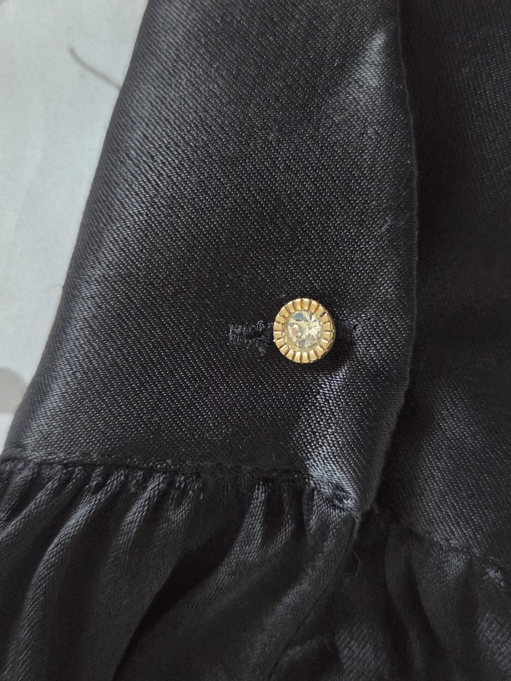 Zara Black Satin Rauched-Front Long-Sleeve Crop Blouse - Picture 5 of 11